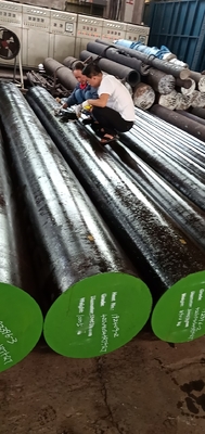 المدرفلة على الساخن 42CrMo من سبائك الصلب المستديرة SAE 1045 4140 4340 8620 8640